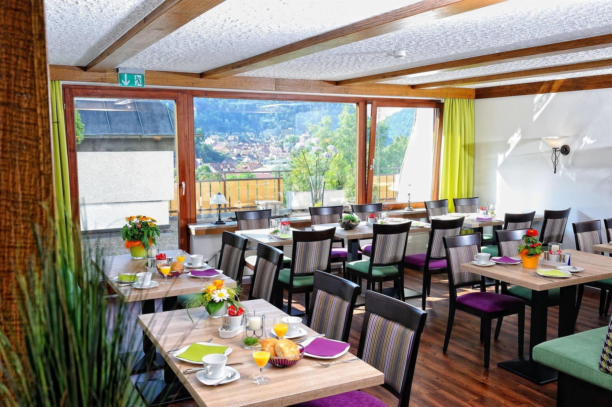 Hotel Am Bad-Wald Bad Liebenzell Extérieur photo